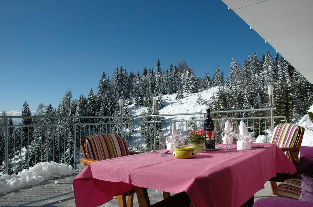 Sonnenhotel Zaubek Treffen Dış mekan fotoğraf