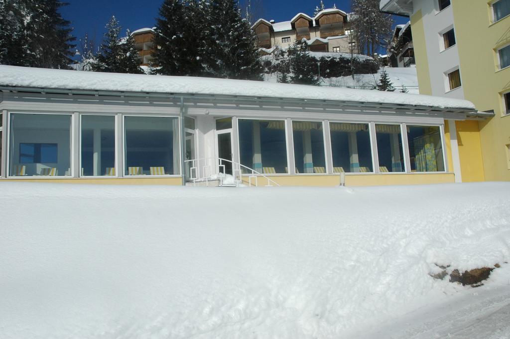 Sonnenhotel Zaubek Treffen Dış mekan fotoğraf