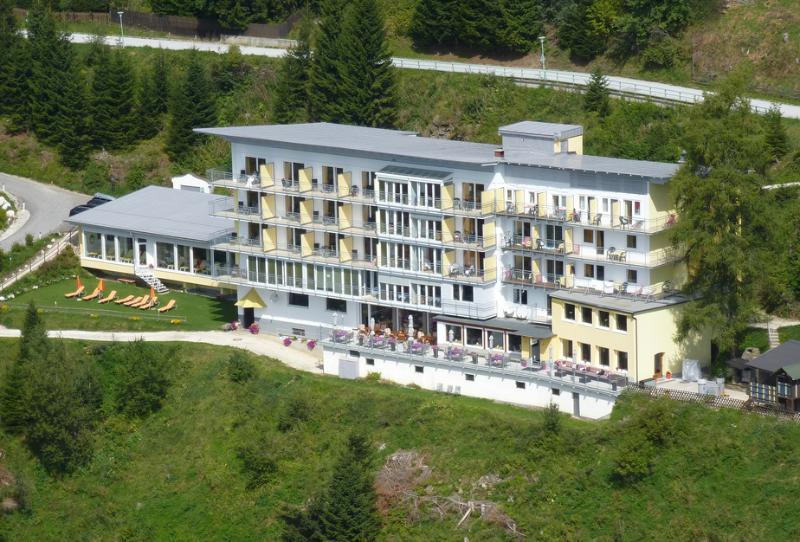 Sonnenhotel Zaubek Treffen Dış mekan fotoğraf