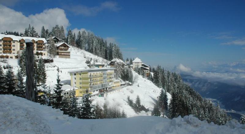 Sonnenhotel Zaubek Treffen Dış mekan fotoğraf