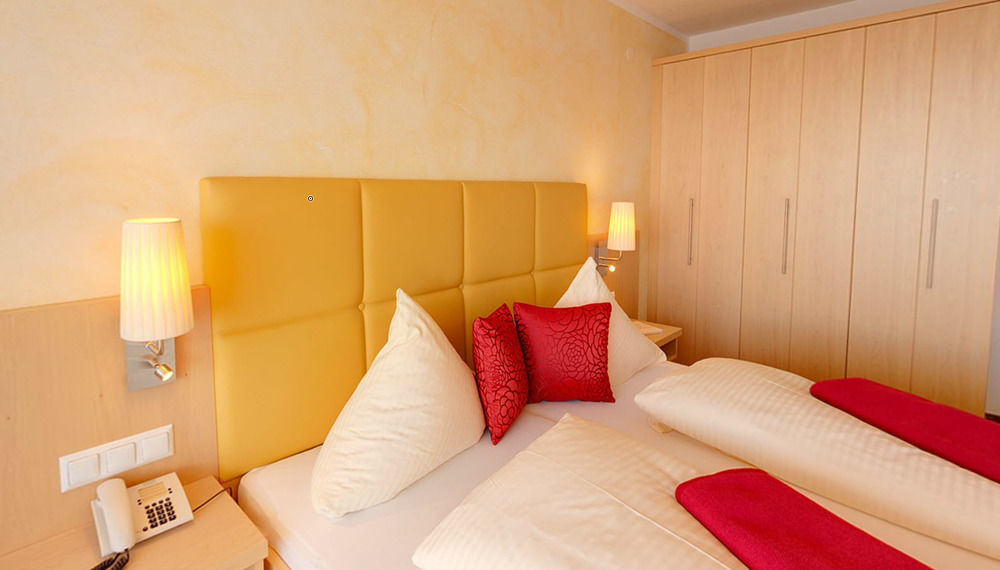 Sonnenhotel Zaubek Treffen Dış mekan fotoğraf