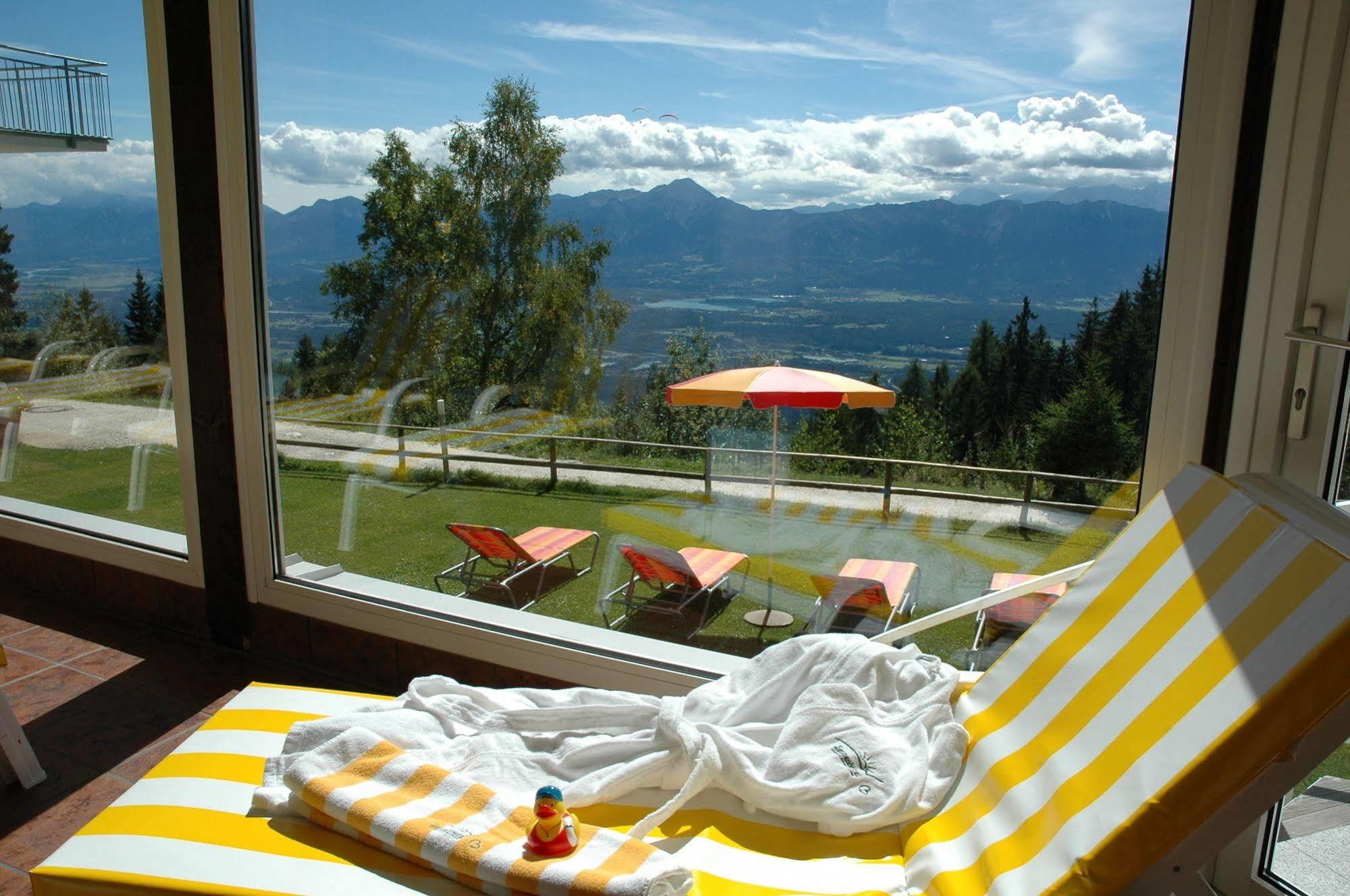 Sonnenhotel Zaubek Treffen Dış mekan fotoğraf